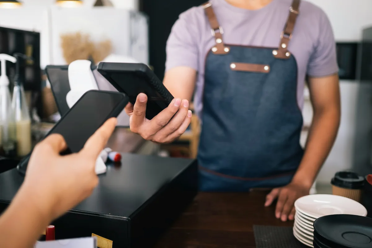 Paiement récurrent commerçant : frais et mise en place